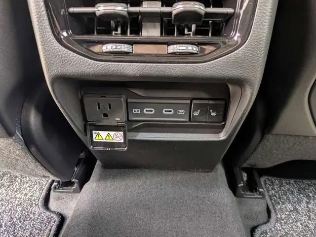 2026 Jeep Grand Cherokee 85th Anniversary Edition