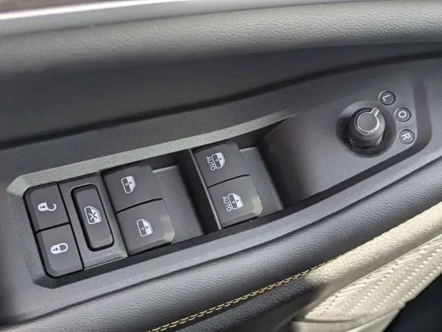 2026 Jeep Grand Cherokee 85th Anniversary Edition