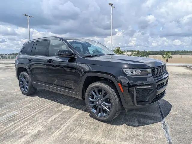 2026 Jeep Grand Cherokee 85th Anniversary Edition