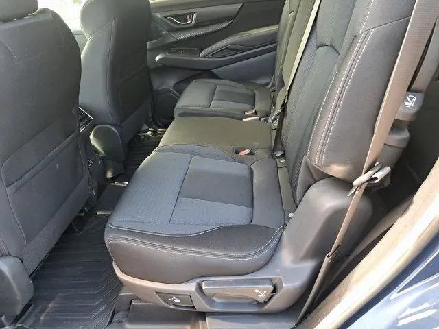 2024 Subaru Ascent Premium 8-Passenger