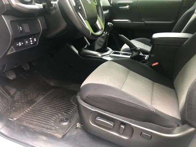 2023 Toyota Tacoma SR5 V6