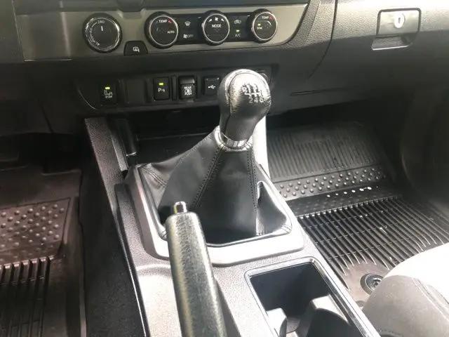 2023 Toyota Tacoma SR5 V6