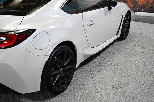 2025 Subaru BRZ tS