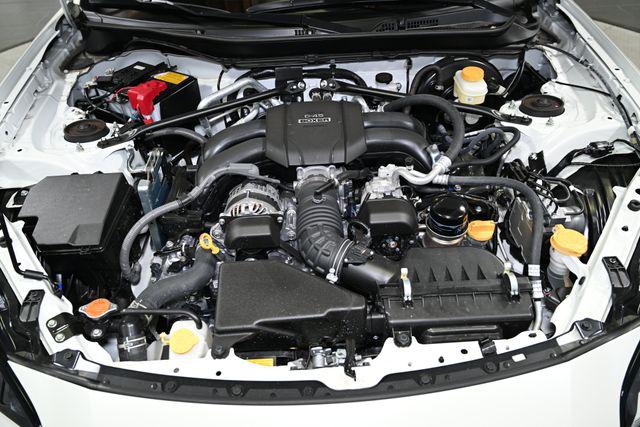 2025 Subaru BRZ tS