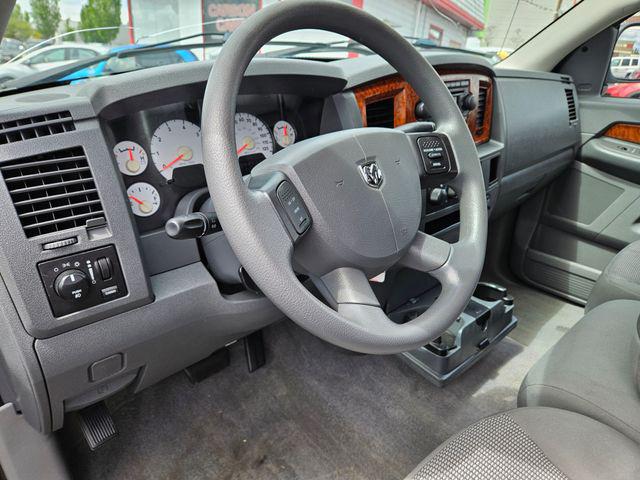 2006 Dodge Ram 1500 SLT/TRX4 Off Road/Sport