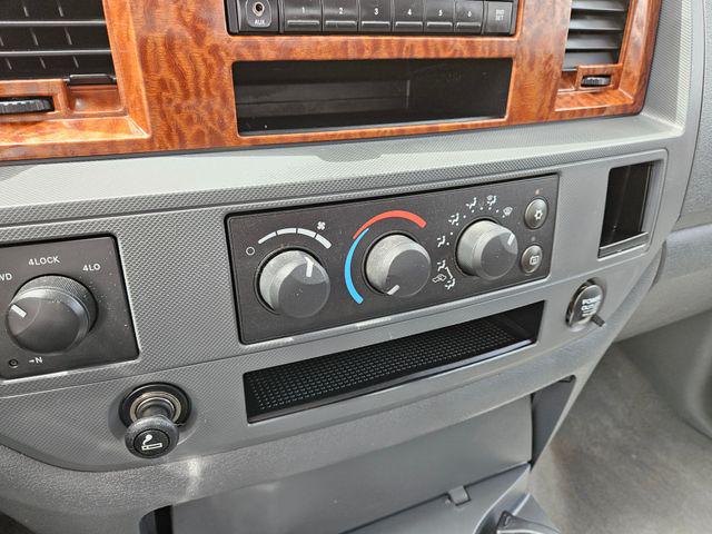 2006 Dodge Ram 1500 SLT/TRX4 Off Road/Sport