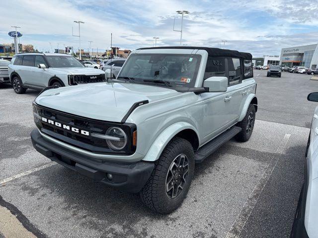 2022 Ford Bronco Outer Banks 4x4's photo