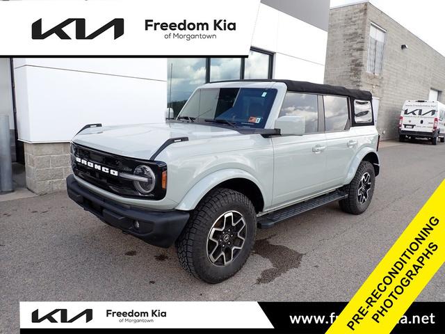 2022 Ford Bronco Outer Banks 4x4's photo