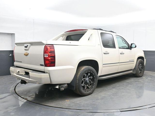 2012 Chevrolet Avalanche LTZ