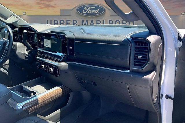 2025 Chevrolet Silverado 2500HD 4WD Crew Cab Standard Bed LT