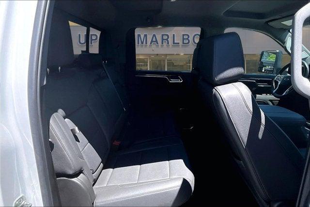 2025 Chevrolet Silverado 2500HD 4WD Crew Cab Standard Bed LT
