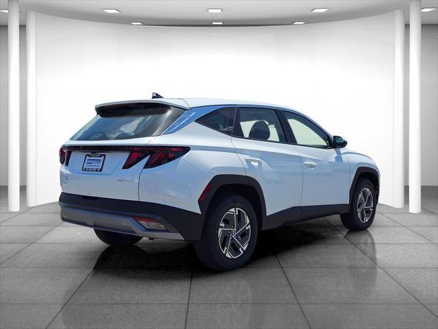 2026 Hyundai Tucson Hybrid Blue SE
