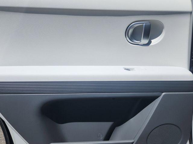 2024 Hyundai IONIQ 5 SE