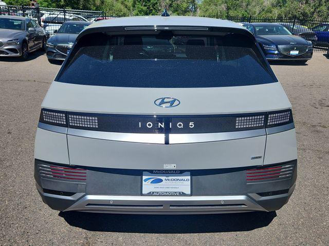 2024 Hyundai IONIQ 5 SE
