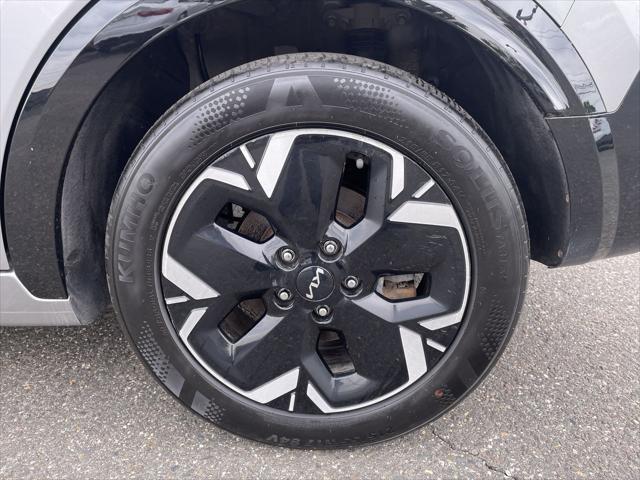 2023 Kia Niro EV Wind