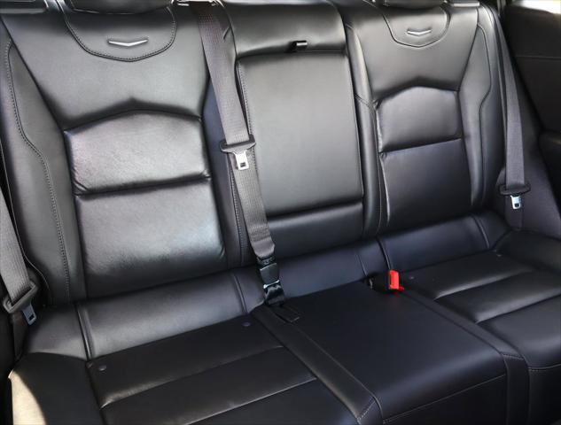 2023 Cadillac XT4 FWD Premium Luxury