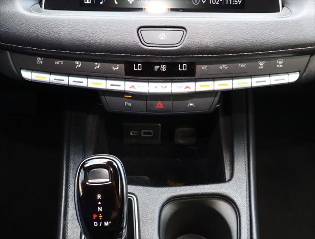 2023 Cadillac XT4 FWD Premium Luxury