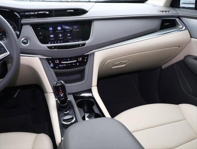 2025 Cadillac XT5 FWD Premium Luxury