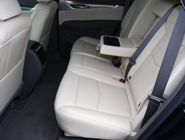 2025 Cadillac XT5 FWD Premium Luxury