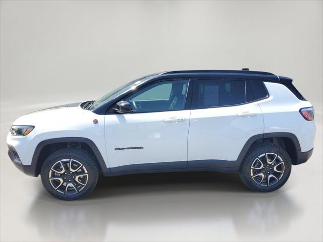 2025 Jeep Compass Trailhawk 4x4