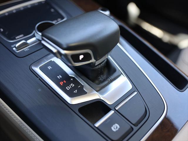 2020 Audi Q5 Premium Plus 45 TFSI quattro S tronic