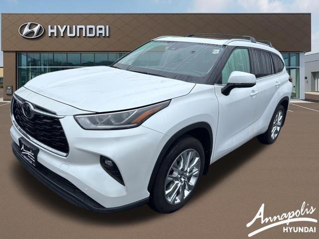 2023 Toyota Highlander Limited for sale in EDGEWATER, MD