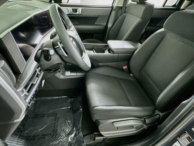 2025 Hyundai Santa Fe SE