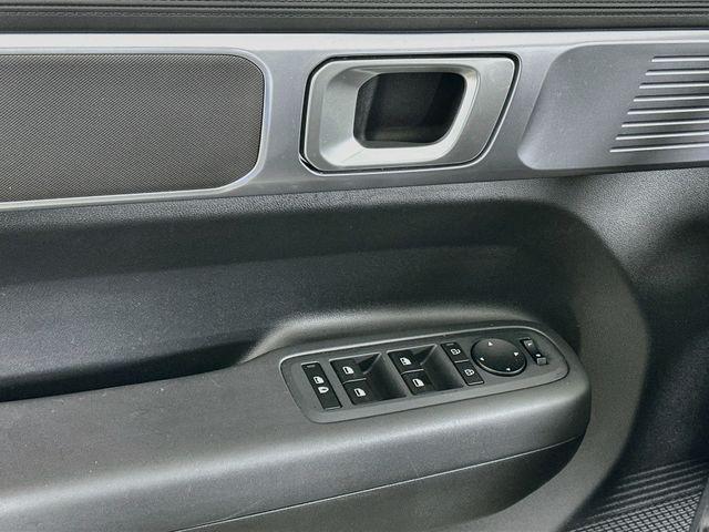 2025 Hyundai Santa Fe SE
