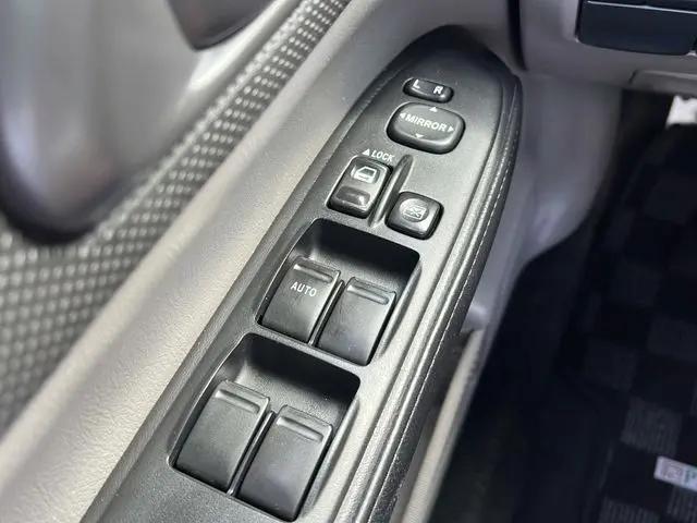 2005 Subaru Forester 2.5XT