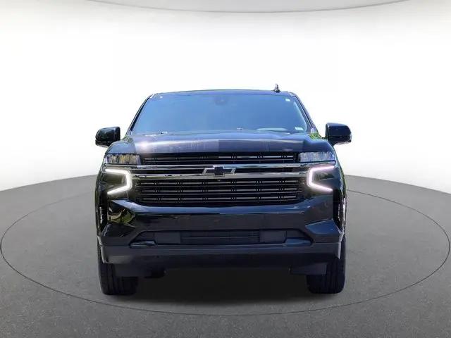 2022 Chevrolet Suburban 4WD RST