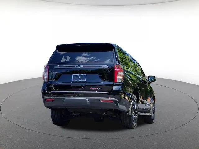2022 Chevrolet Suburban 4WD RST