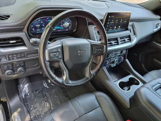 2022 Chevrolet Suburban 4WD RST