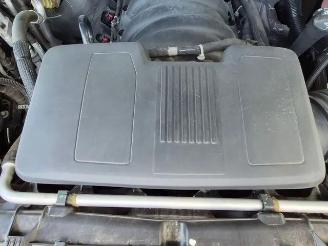 2022 Chevrolet Suburban 4WD RST