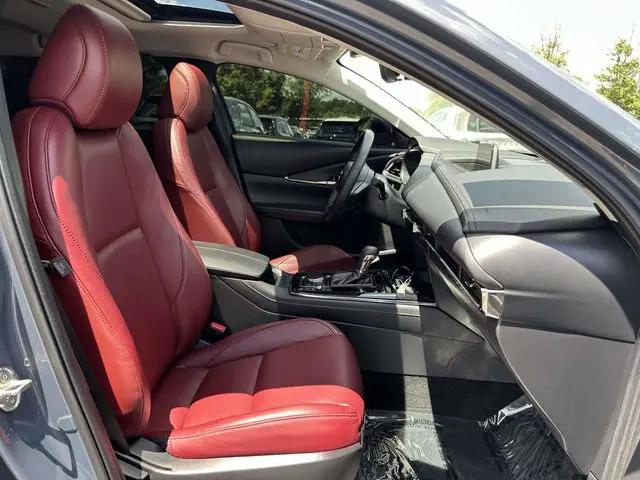 2025 Mazda CX-30 2.5 S Carbon Edition