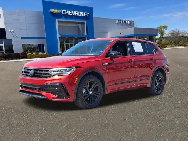 2024 Volkswagen Tiguan 2.0T SE R-Line Black