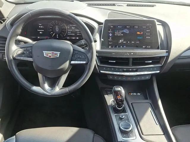 2022 Cadillac CT5 Premium Luxury