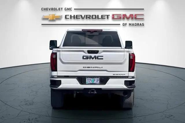2024 GMC Sierra 3500HD 4WD Crew Cab Long Bed Denali Ultimate
