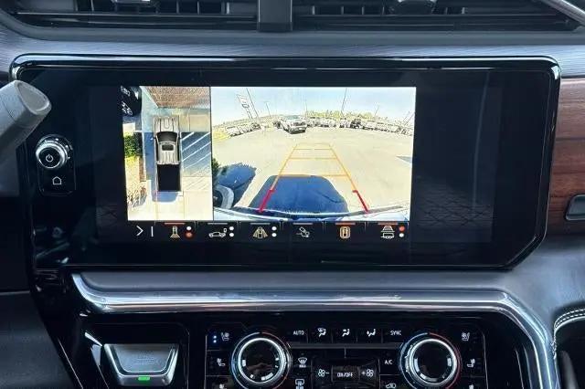 2024 GMC Sierra 3500HD 4WD Crew Cab Long Bed Denali Ultimate
