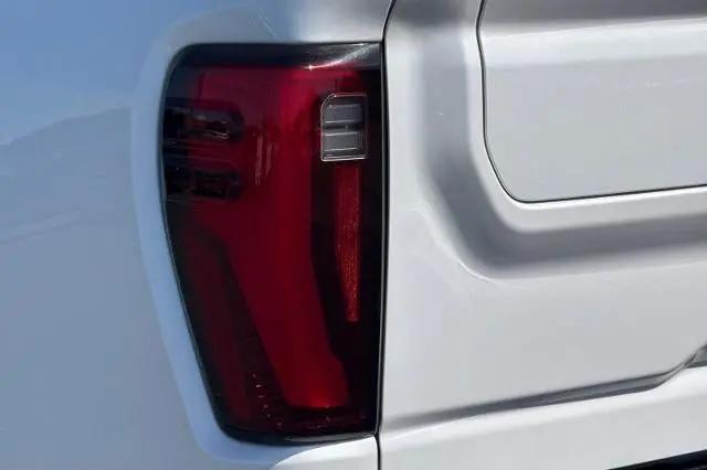 2024 GMC Sierra 3500HD 4WD Crew Cab Long Bed Denali Ultimate
