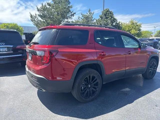 2023 GMC Acadia AWD SLT
