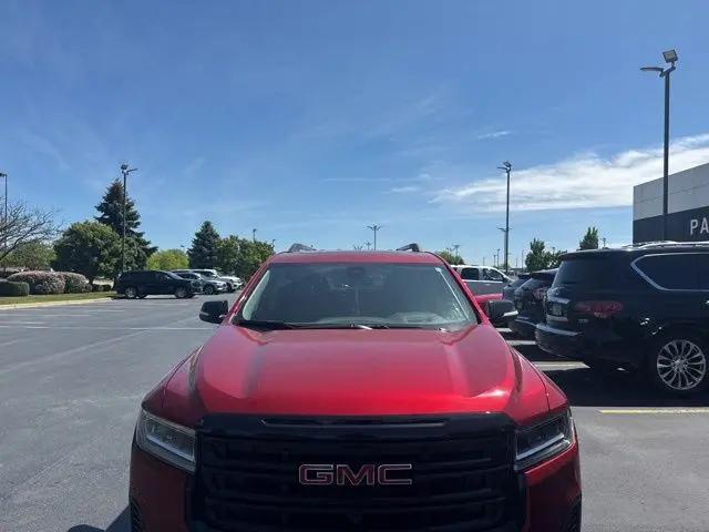 2023 GMC Acadia AWD SLT