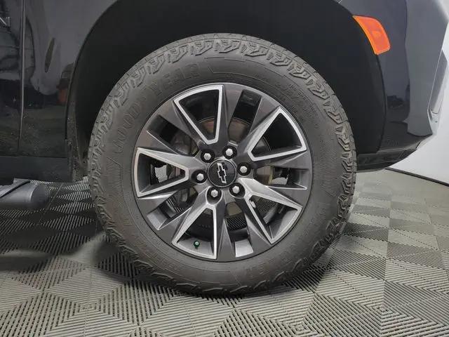 2024 Chevrolet Suburban 4WD Z71
