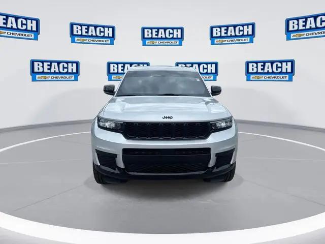 2023 Jeep Grand Cherokee L Altitude 4x4