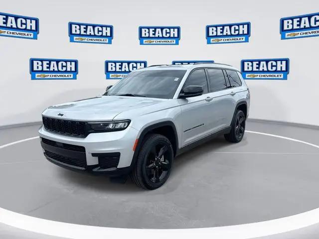 2023 Jeep Grand Cherokee L Altitude 4x4