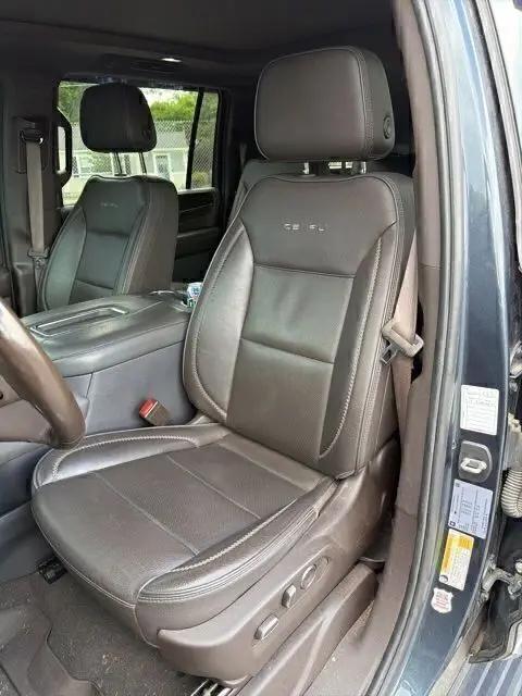 2021 GMC Yukon XL 4WD Denali