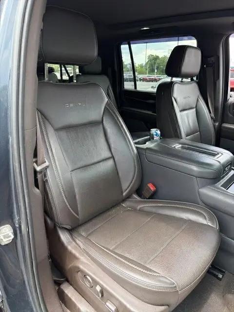 2021 GMC Yukon XL 4WD Denali