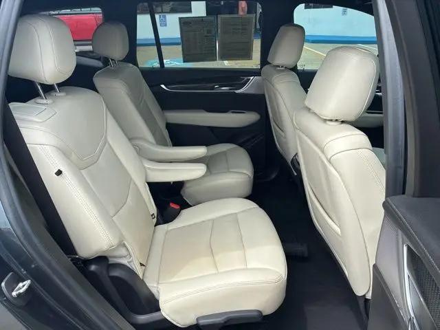 2021 Cadillac XT6 AWD Sport