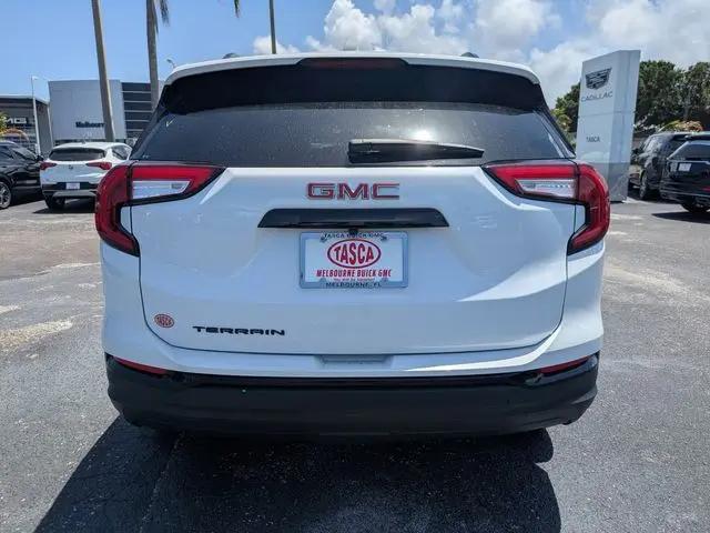 2024 GMC Terrain FWD SLE