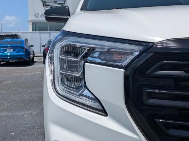 2024 GMC Terrain FWD SLE