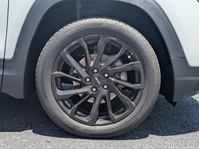 2024 GMC Terrain FWD SLE